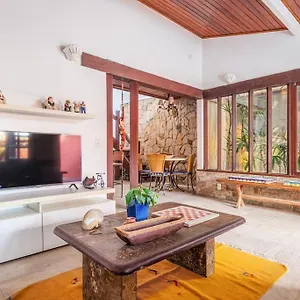 Casa 300m Rua Pedras E Do Canto Сasa de vacaciones